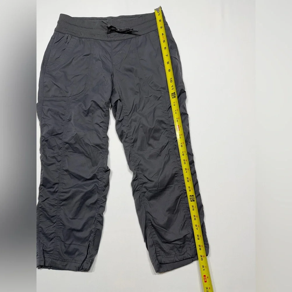 Sku#216 The North Face Women’s Gray Hiking Pants Size Small Elastic Waist - Picture 6 of 8